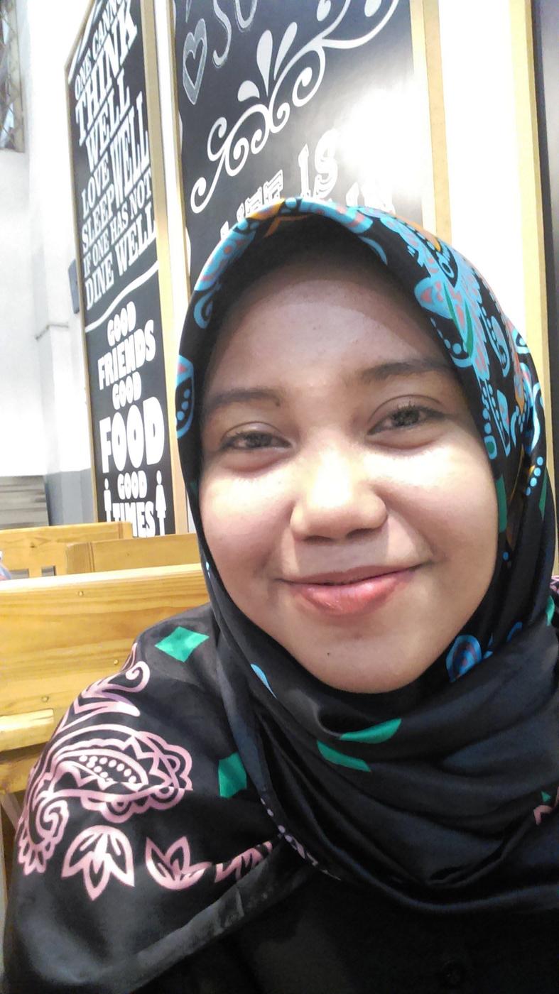 Ikaputri Reffaldi, S.H.